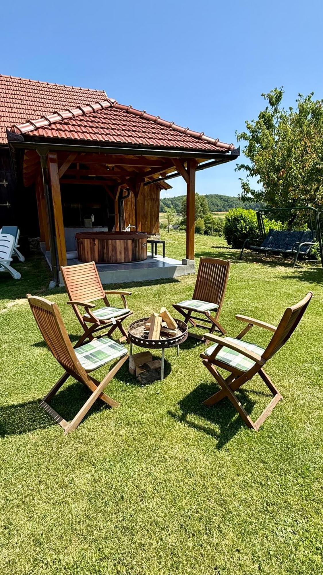 Country House Novosel Duga Resa Exterior photo